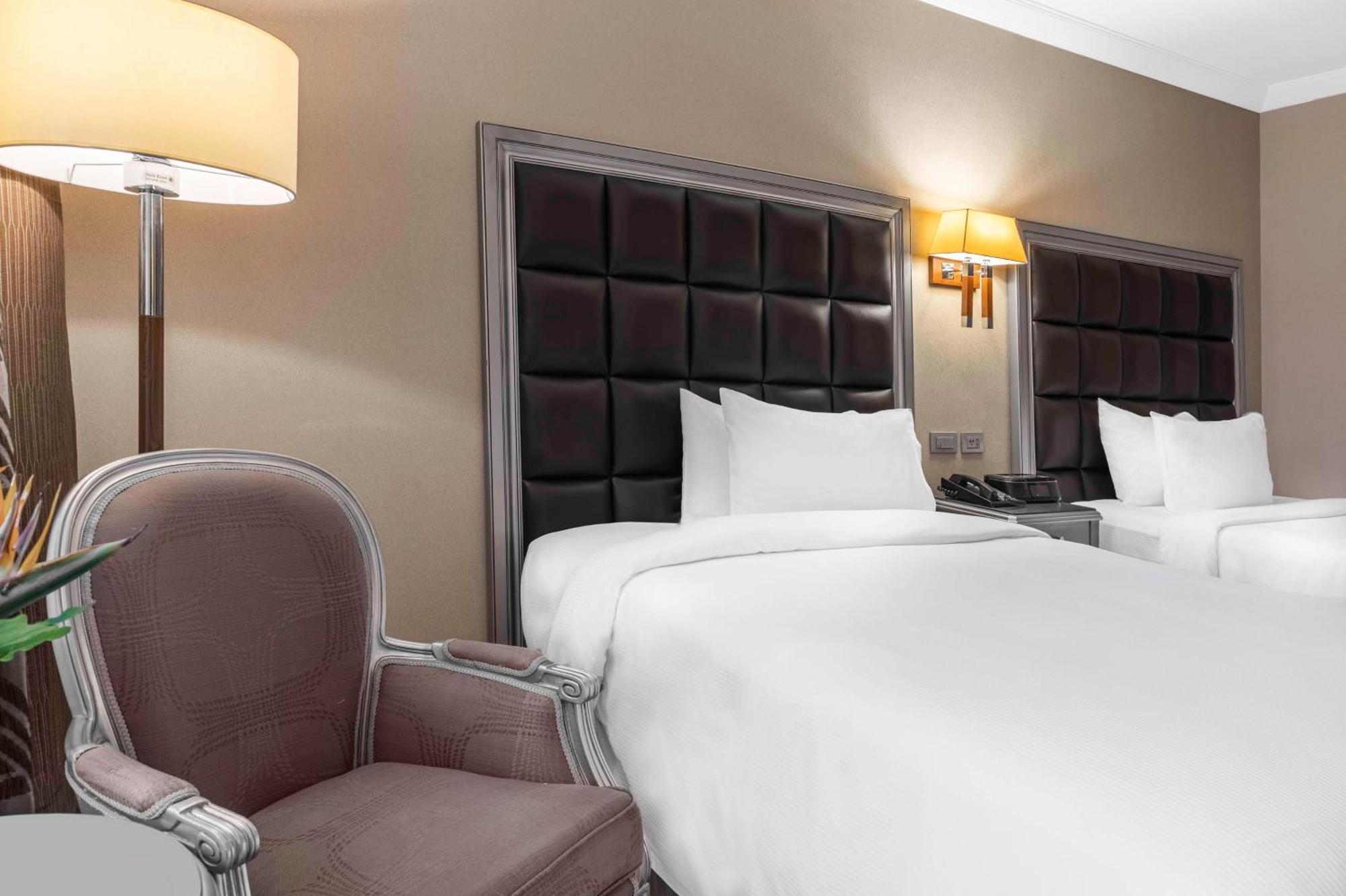 Hilton Alexandria Corniche Hotel Exterior foto Deluxe room
